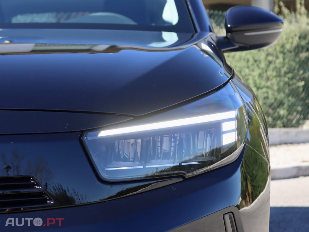 Opel Corsa 1.2 T Elegance