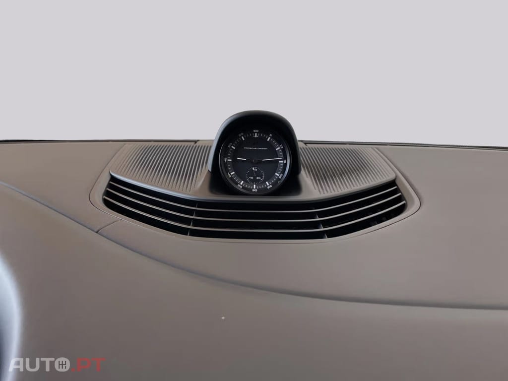 Porsche Taycan Turbo