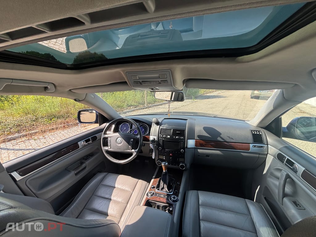 Volkswagen Touareg 2.5 TDi Top