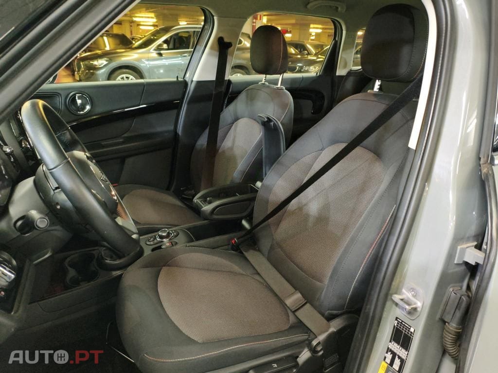 MINI Countryman Cooper SE ALL4 Auto