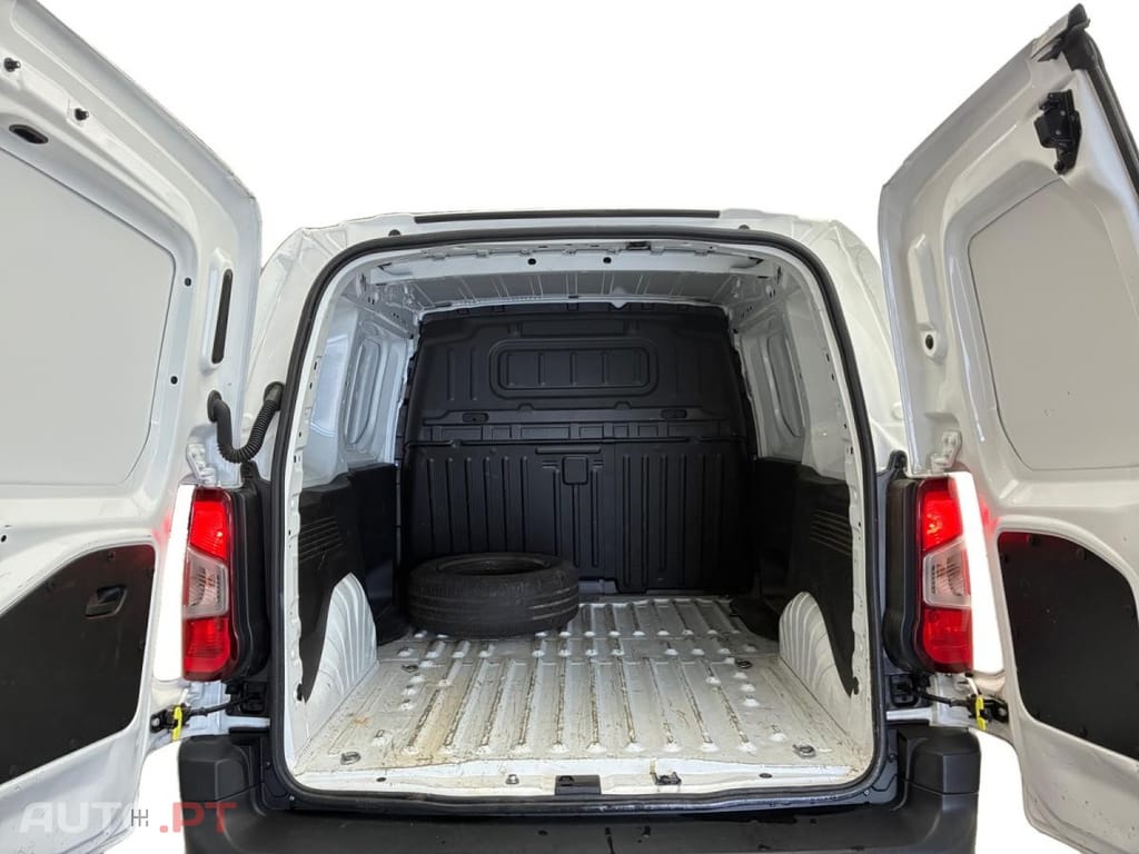 Peugeot Partner 1.2 PureTech M