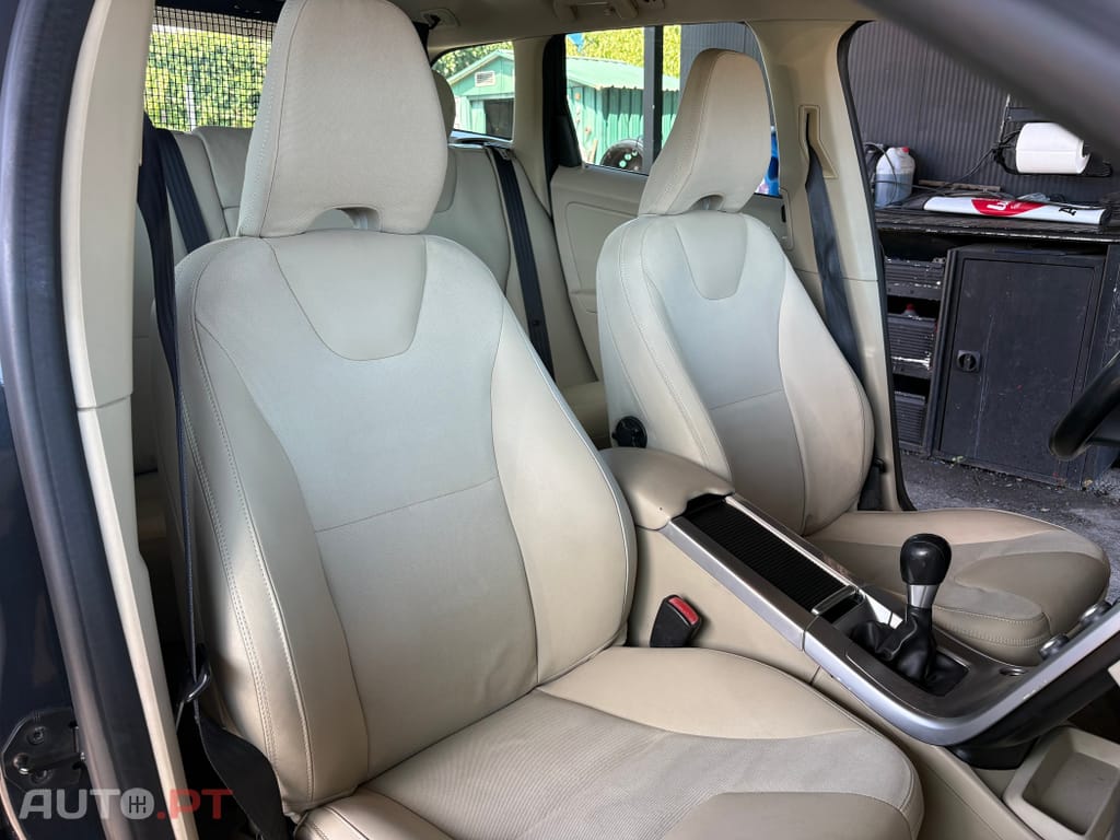 Volvo XC60 D5 Momentum
