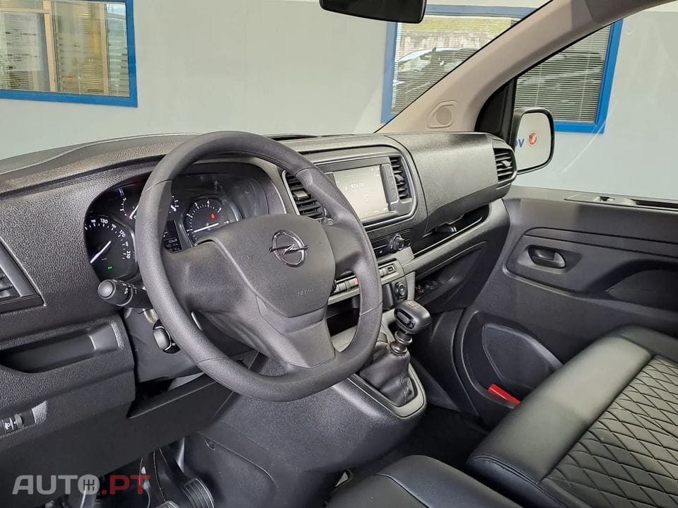 Opel Vivaro 1.5 CDTi L3H1