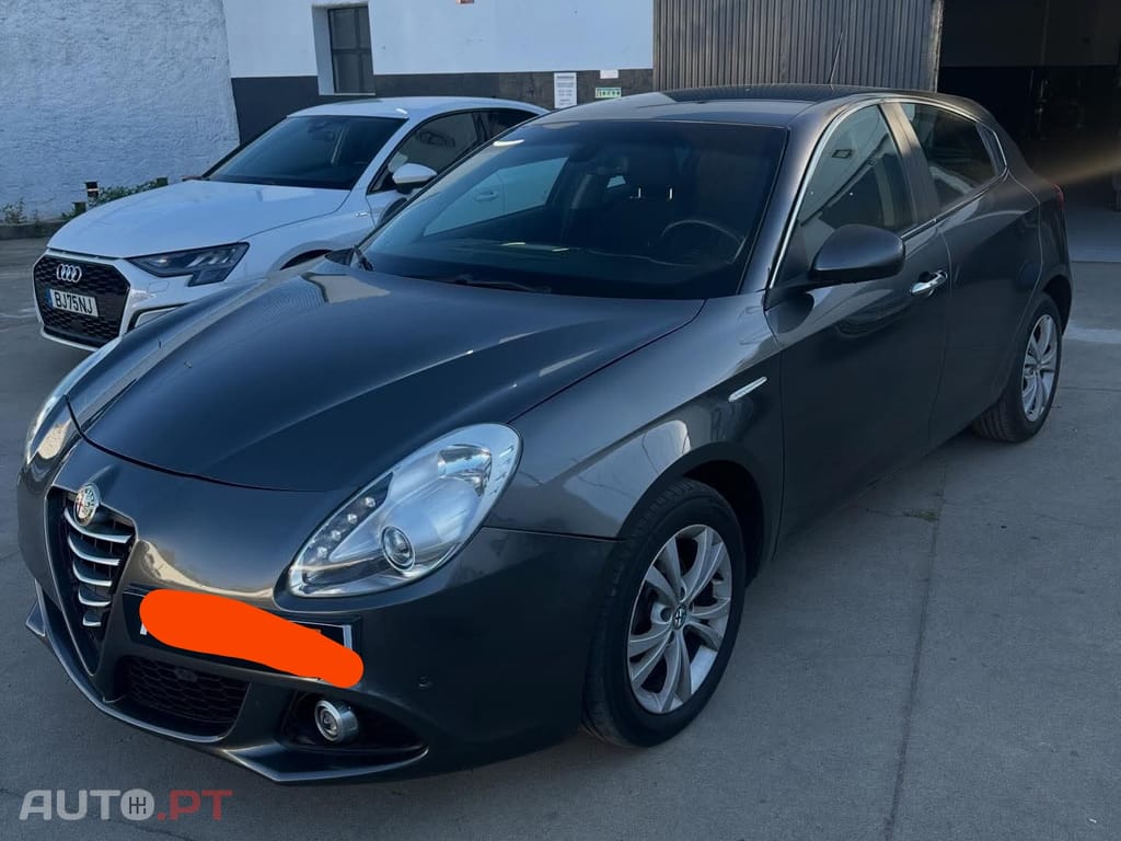 Alfa Romeo Giulietta Distinctive