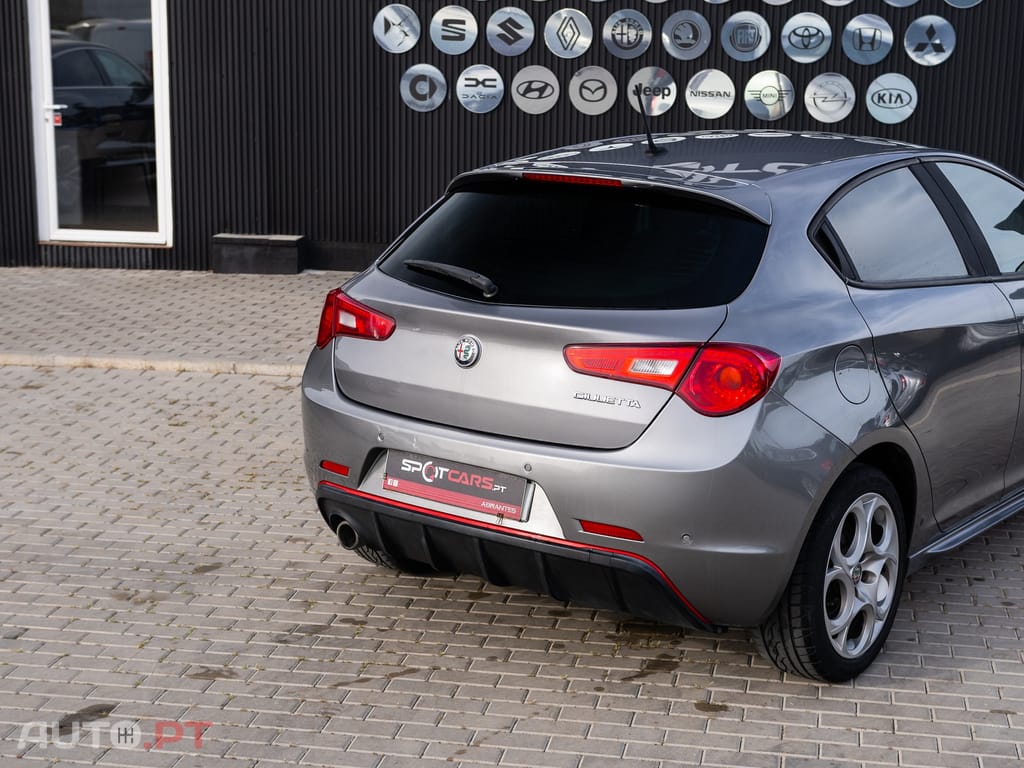 Alfa Romeo Giulietta 1.6 JTDM Sport TCT