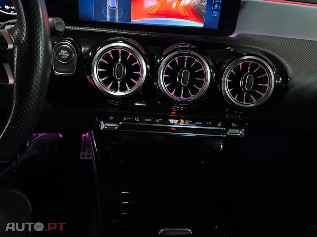 Mercedes-Benz A 250 e AMG LINE