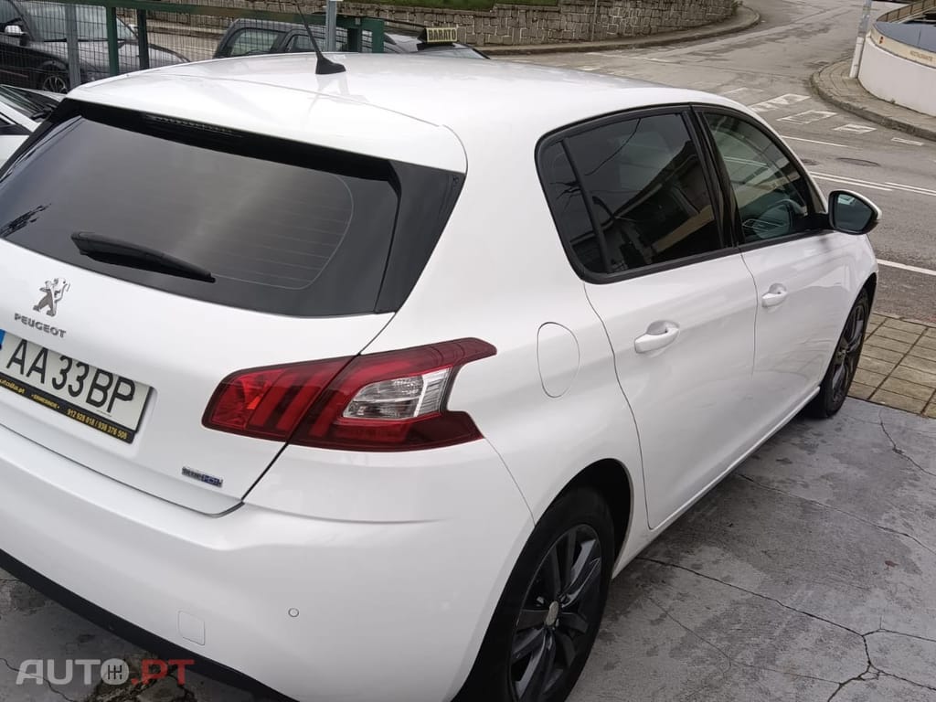 Peugeot 308 1.6 BlueHDi Active