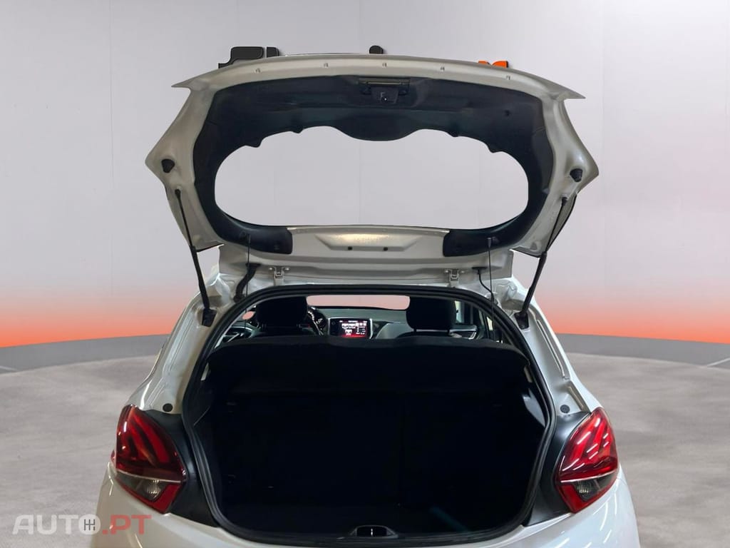 Peugeot 208 1.2 PureTech GT Line