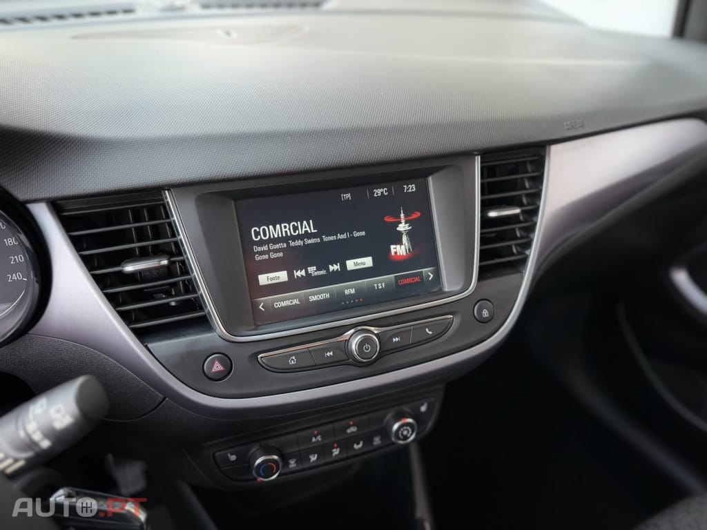 Opel Crossland 1.2 T Elegance