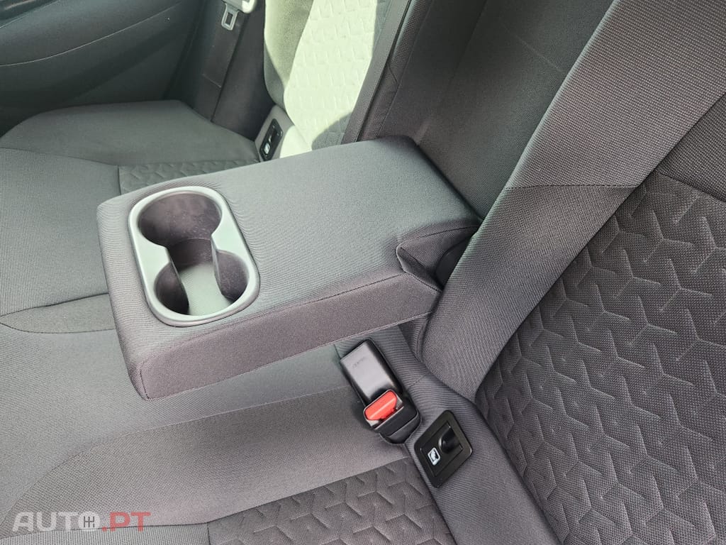 Toyota Corolla 1.8 Hybrid Comfort