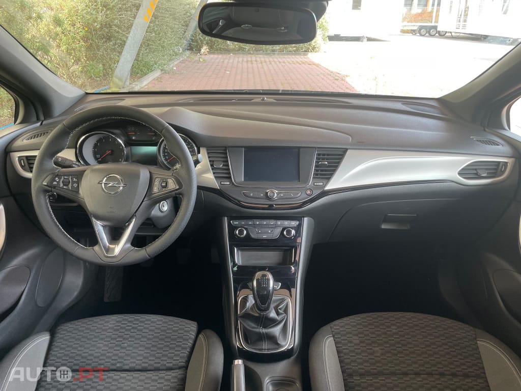 Opel Astra Sports Tourer 1.2 T Business Edition S/S