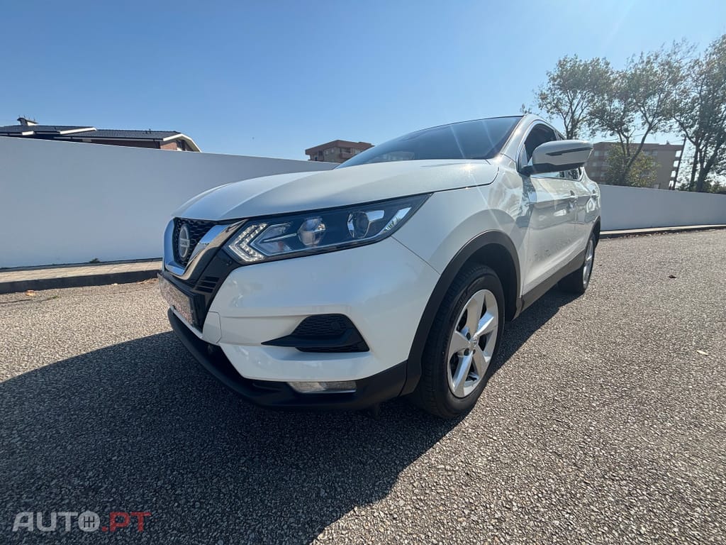 Nissan Qashqai 1.5 dCi N-Connecta