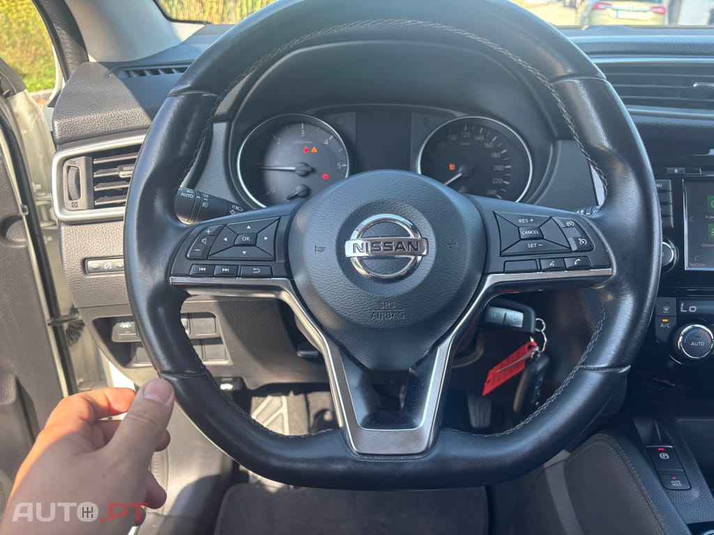 Nissan Qashqai 1.5 dCi N-Connecta
