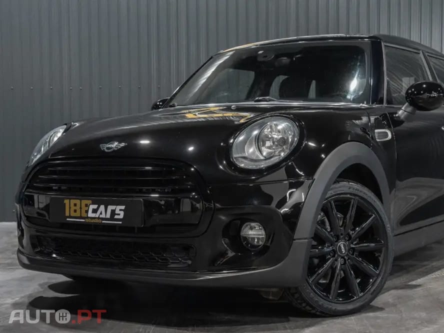 MINI Cooper Cooper D