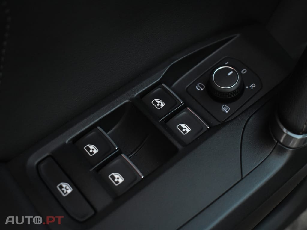 Cupra Leon 1.4 e-Hybrid VZ DSG