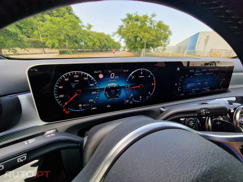Mercedes-Benz A 180 BlueEFFICIENCY 1.5 Pack Night
