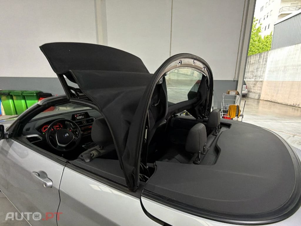 BMW 218 i Cabrio Line Sport
