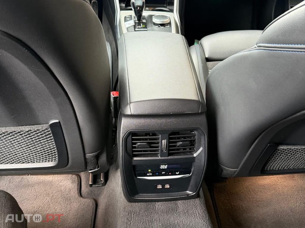 BMW 320 d Touring Pack M Auto