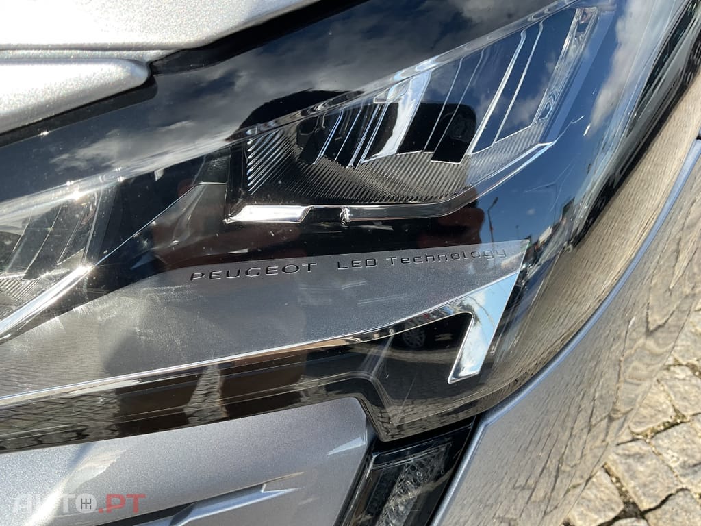 Peugeot 5008 1.5 BlueHDi Allure Pack EAT8