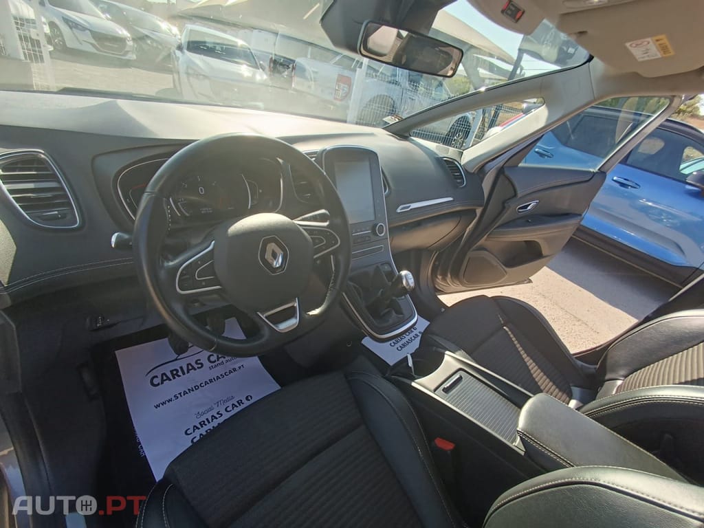 Renault Grand Scénic 1.7dCi Intens Hybrid Assist SS
