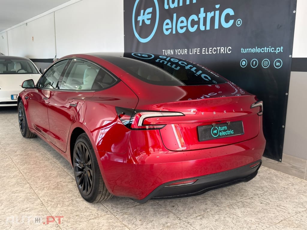 Tesla Model 3 Tração Traseira Premium