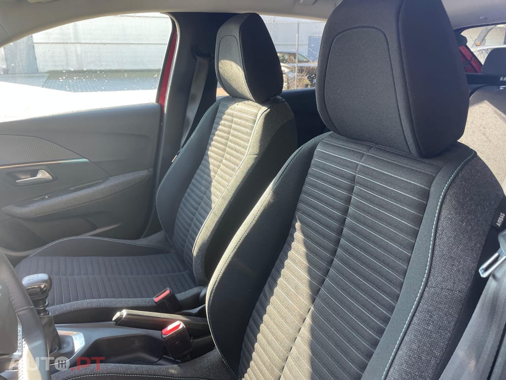 Peugeot 208 1.2 PureTech Allure