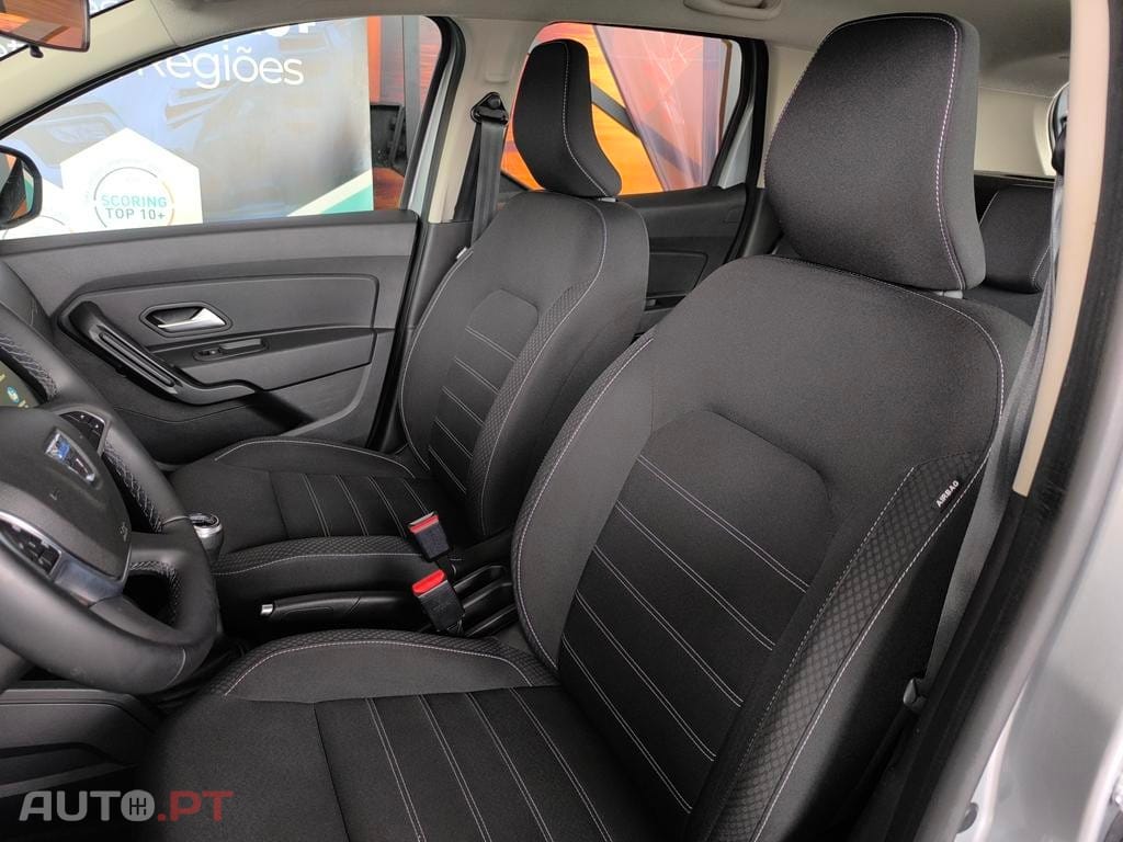 Dacia Duster 1.5 Blue dCi Comfort 4WD