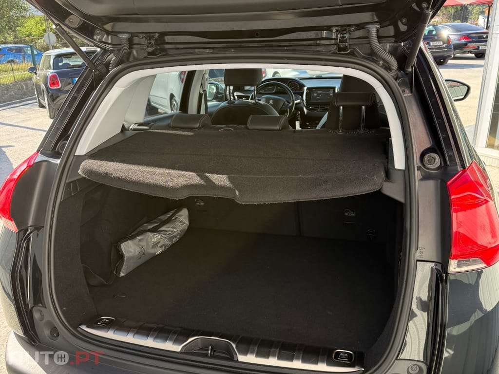 Peugeot 2008 1.6 BlueHDi Active
