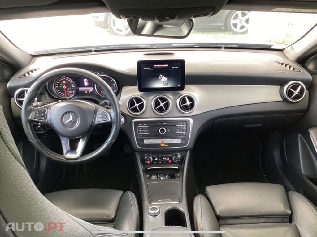 Mercedes-Benz GLA 180 d Urban Aut.