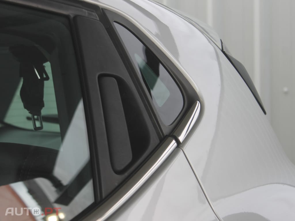 Renault Clio ENERGY TCe 120 EDC Intens