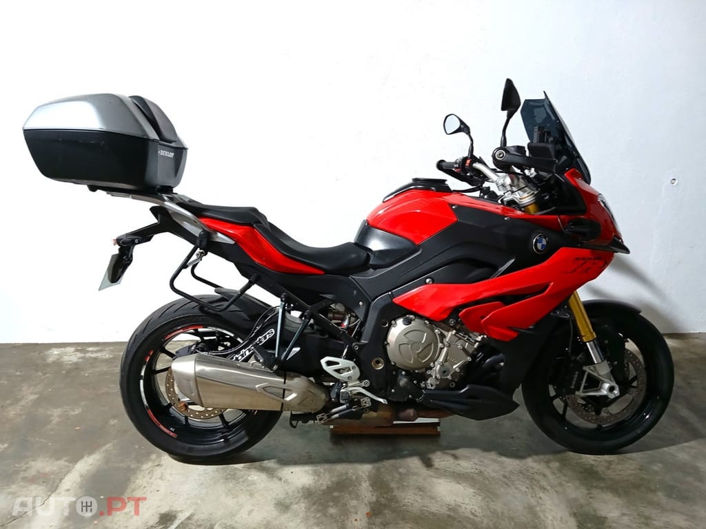BMW S S1000XR