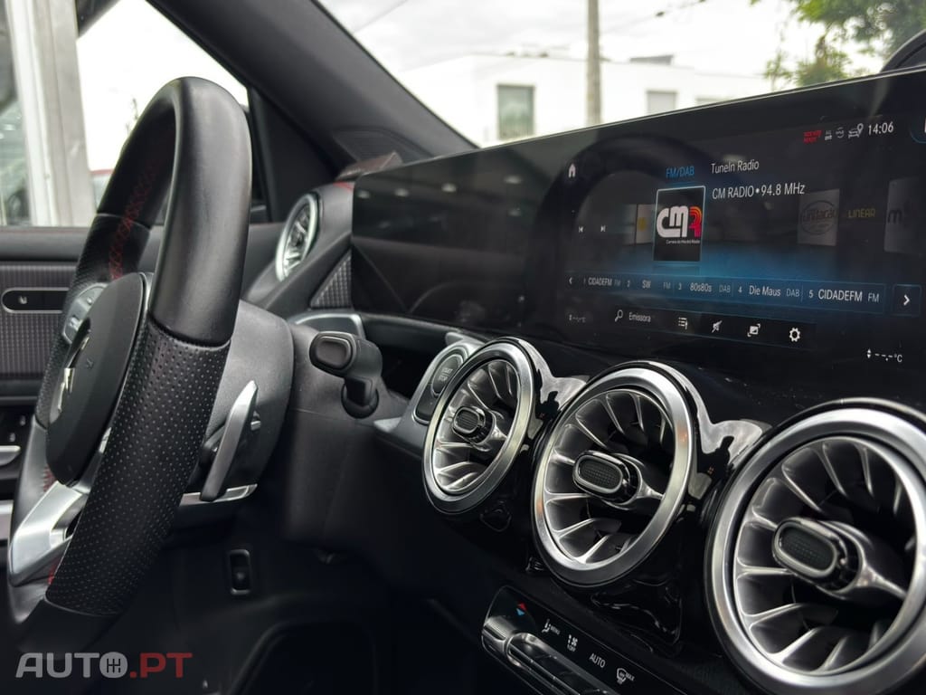 Mercedes-Benz EQB 300 4Matic AMG Line