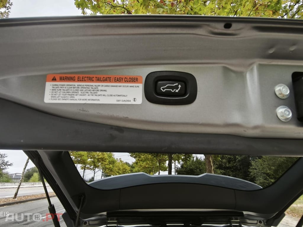 Mitsubishi Outlander 2.4 PHEV Intense