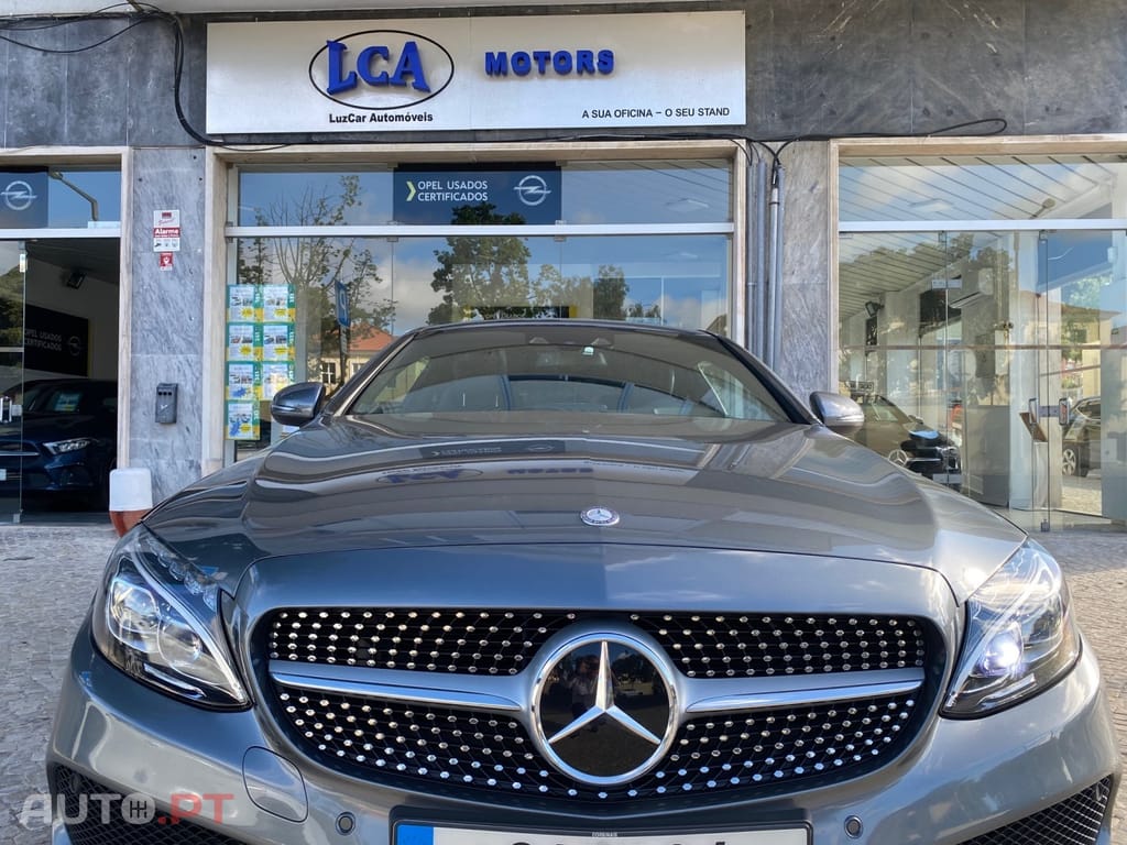 Mercedes-Benz C 250 Coupe 250D 204 cv AMG Line 9G Tronic
