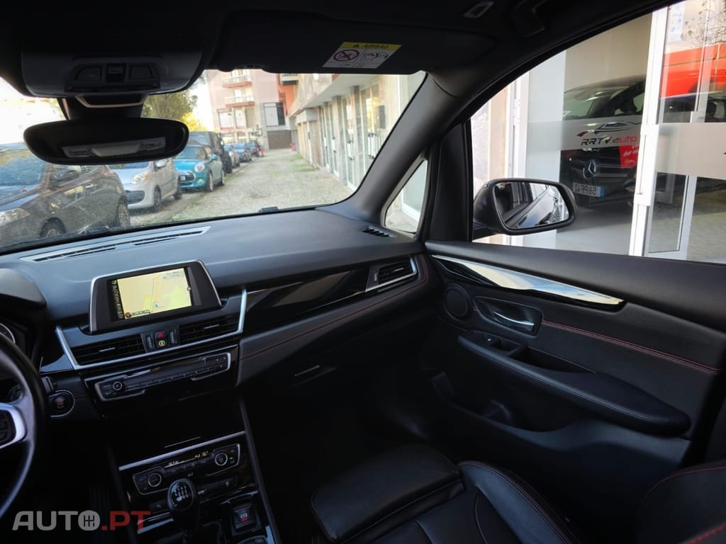 BMW 216 d Sport Line