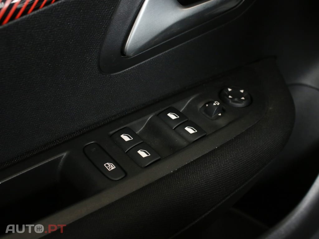 Peugeot 208 1.2 PureTech Active
