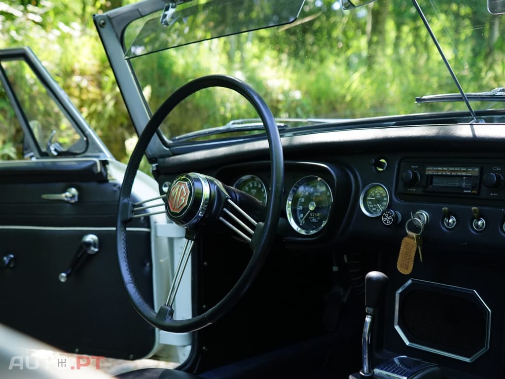 MG MGB Pull Handle
