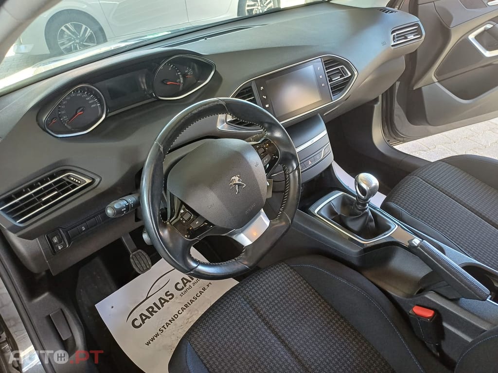 Peugeot 308 SW 1.5 BlueHDi Style J17