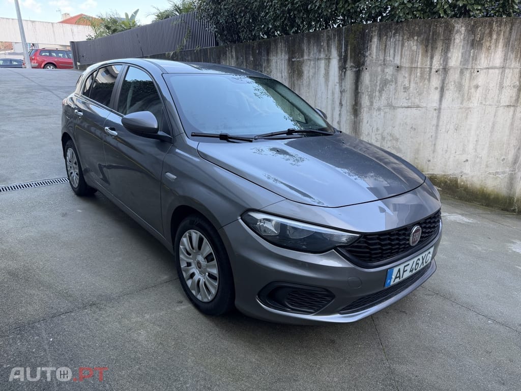 Fiat Tipo 1.3 M-Jet Lounge