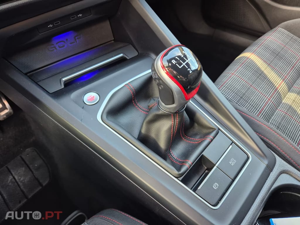 Volkswagen Golf GTI Maxtrix