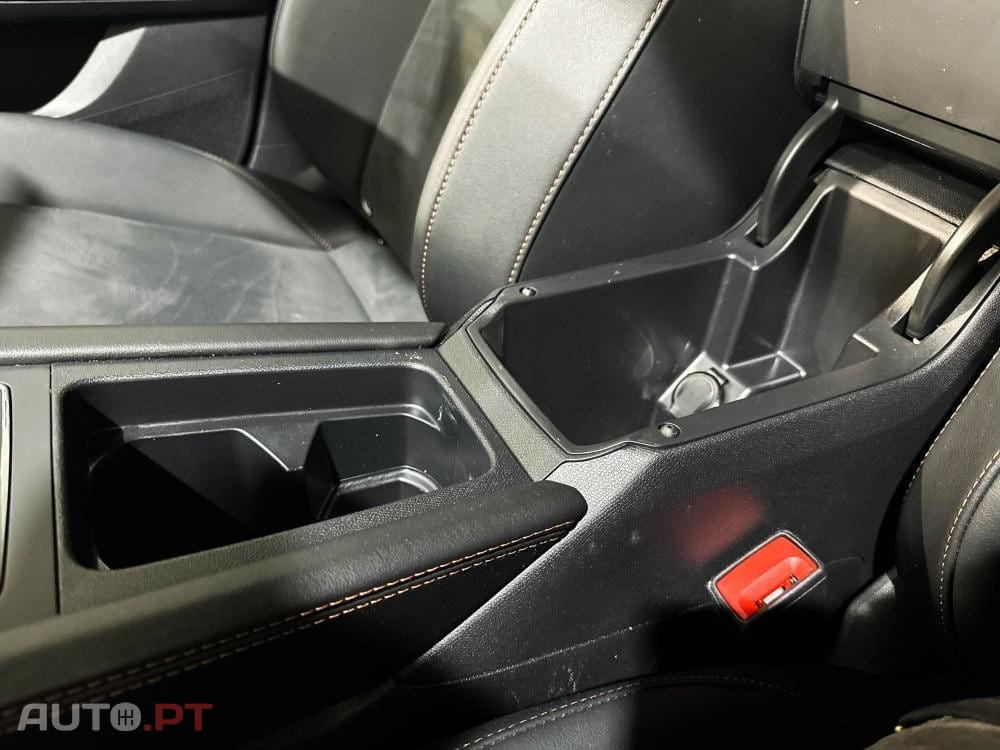 Cupra Formentor 1.5 e-Hybrid DSG VZ Black Edition