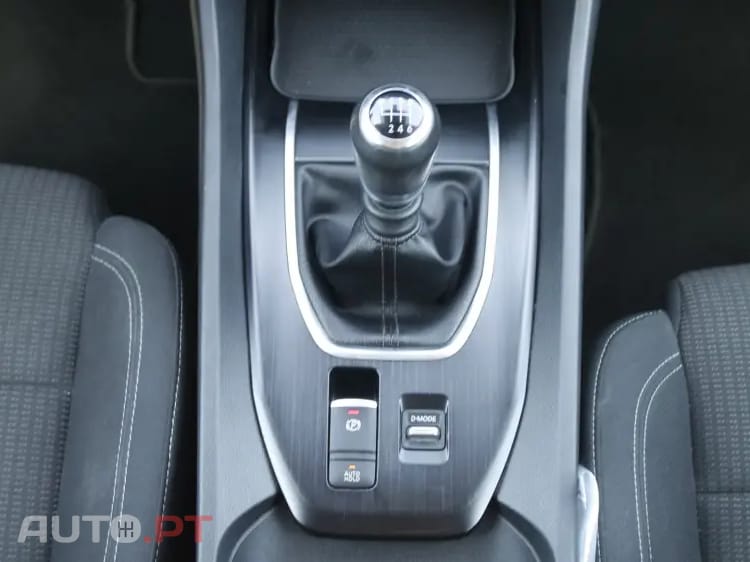 Nissan Qashqai 1.3 DIG-T N-Connecta