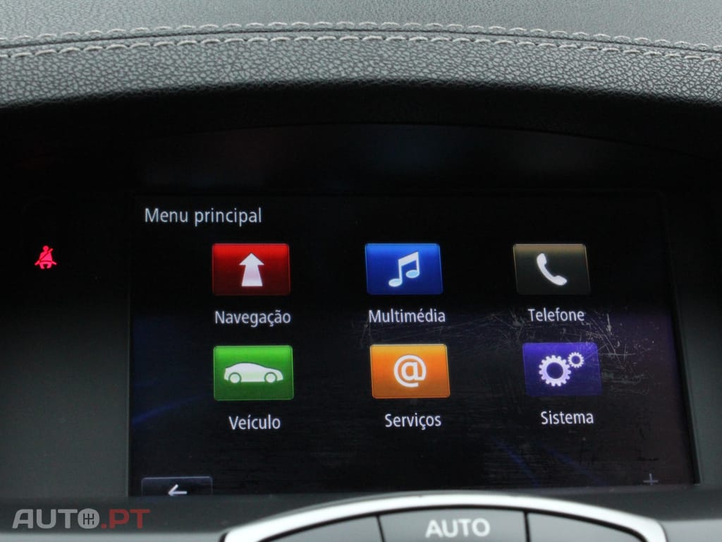 Renault Laguna Coupe 2.0 dCi Dynamique S 4Control