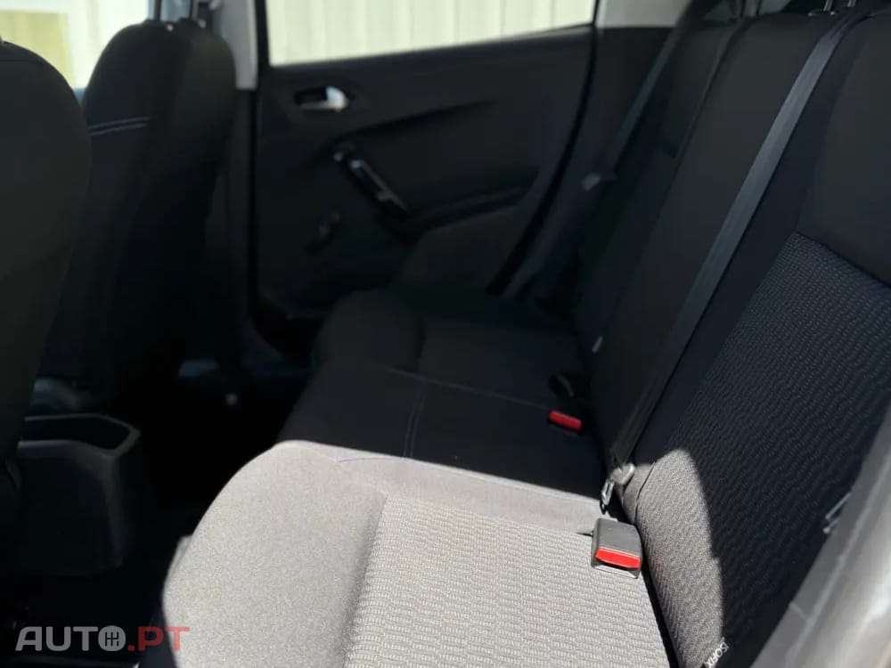 Peugeot 208 1.2 PureTech Style