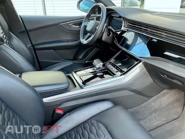 Audi RSQ8 4.0 TFSi Matrix