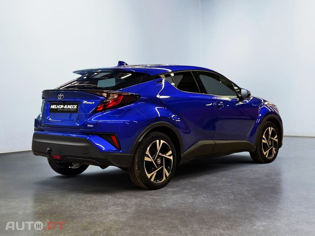 Toyota C-HR 1.8 Hybrid Dynamic Business +
