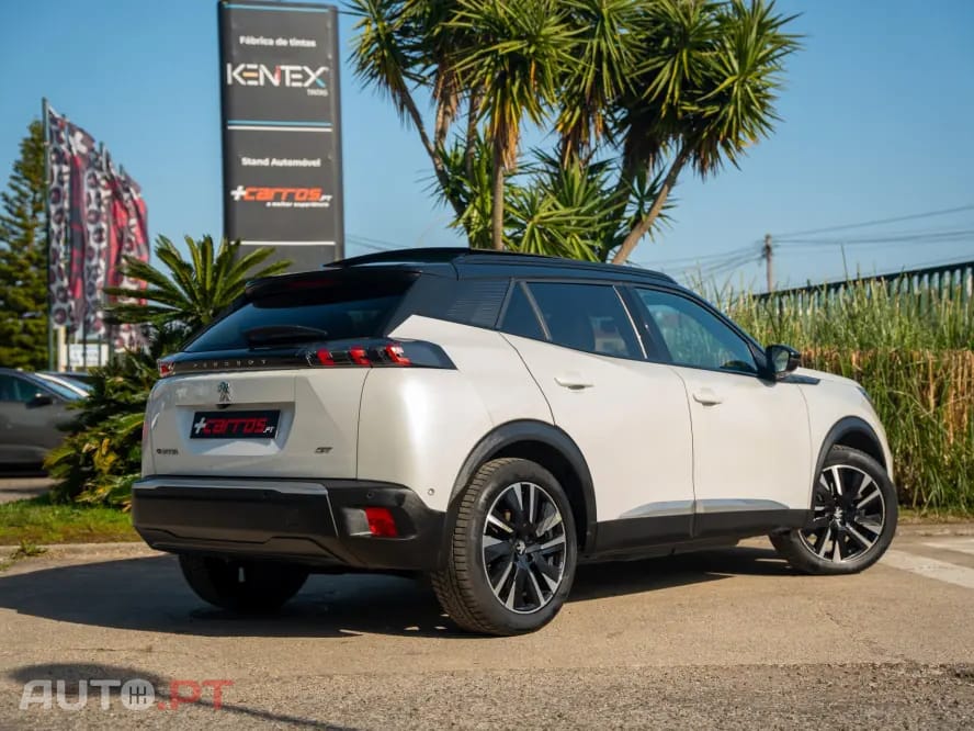 Peugeot E-2008 50 kWh GT