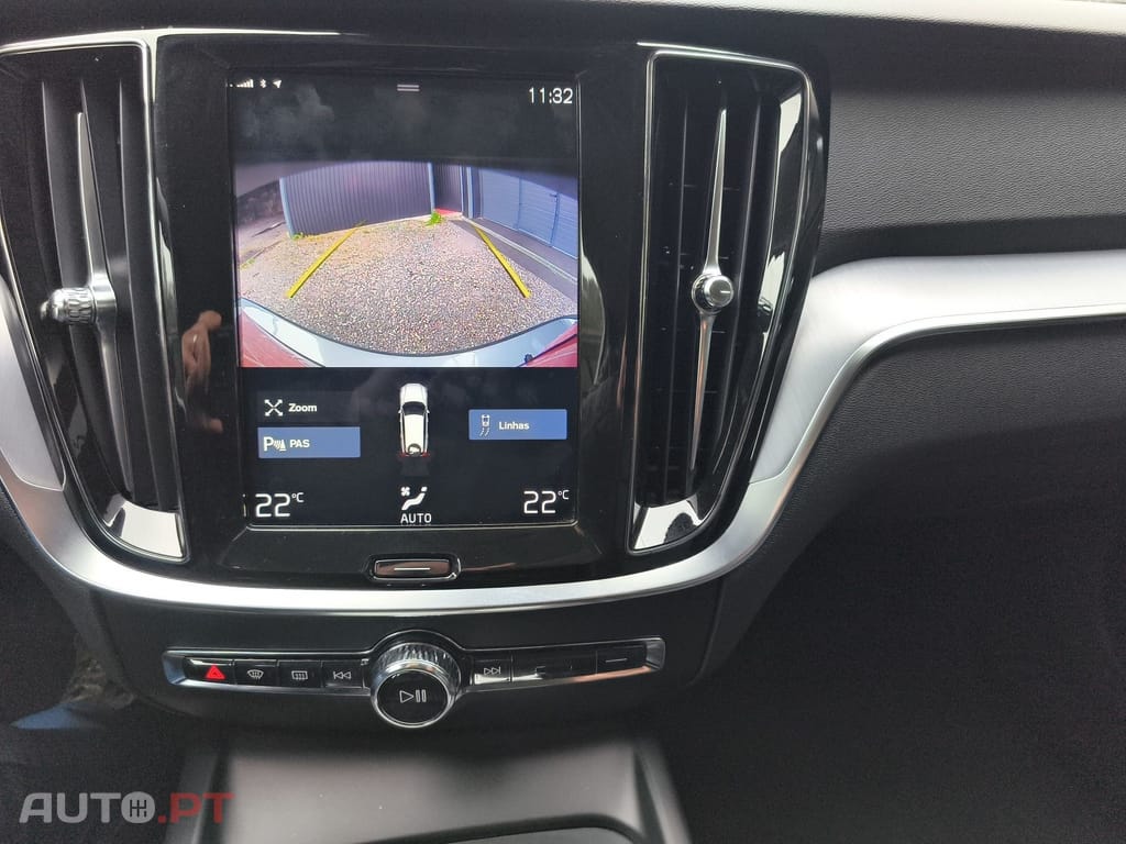 Volvo V60 2.0 D3 Momentum Geartronic