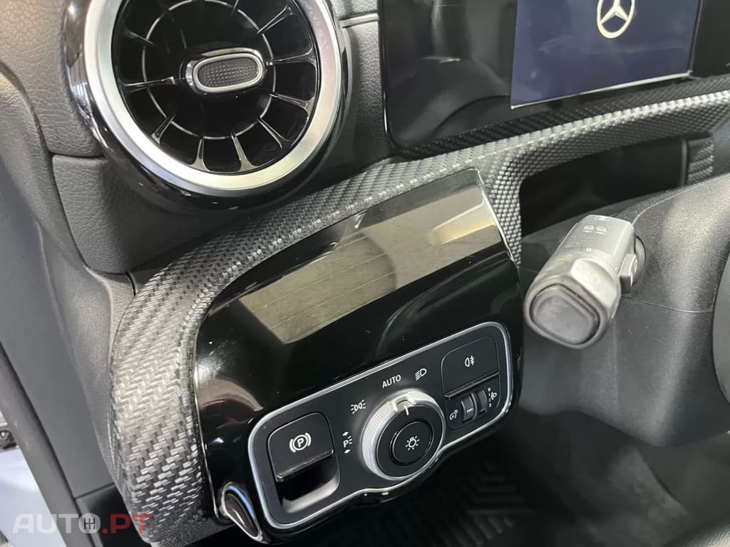 Mercedes-Benz A 180 d Style Plus