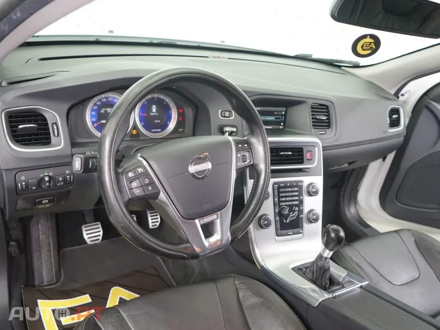 Volvo V60 1.6 D2 R-Design